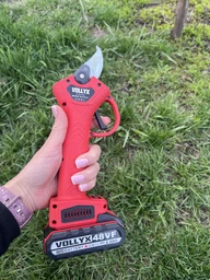 Секатор акумуляторный VOLLYX RED 21V кусторез садовые ножницы + 2 аккумулятора + кейс фото от покупателей 17