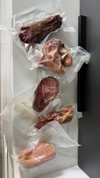 Мощный вакууматор 135 Вт вакуумный упаковщик для упаковки еды и продуктов сухих и влажных бытовой домашний кухонный ручной компактный Vacuum Sealer + пакеты для вакуумации в подарок фото от покупателей 14