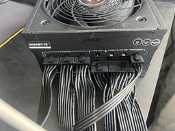 Блок питания Gigabyte Aorus Elite P1000W 80+ Platinum (GP-AE1000PM PG5) фото от покупателей 3