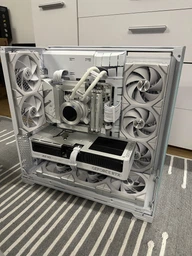 Видеокарта GIGABYTE Nvidia GeForce RTX 5070 Ti AERO OC 16G (GV-N507TAERO OC-16GD) фото от покупателей 1