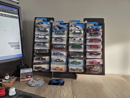 Полиця гараж паркінг PWD для машинок хотвілс Мейн Сільвер чорна hot wheels у блістерах упаковках 46х36,5 фото від покупців 1