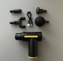 Перкуссионный массажный пистолет для тела Massage Gun вибромассажер для мышц красный фото от покупателей 7