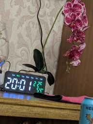 Часы настольные электронные цифровые смарт сетевые с будильником LED USB электронный будильник с дисплеем яркой индикацией отображением времени температуры влажности формат 12/24 часа автоматическая регулировка яркости день недели гигрометр VST