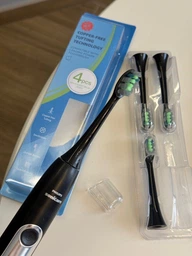 Насадки для зубной щетки Philips Сонікер Филипс W2 Optimal White HX6064 (4 шт), сменные головки для отбеливания совместимые с DiamondClean, ProtectiveClean, 3100, 4300, 4500, 5100, 6100, универсальные сменные насадки,