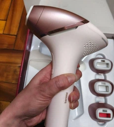 Фотоэпилятор Lumea от PHILIPS BRI977/00 серии 9900 фото от покупателей 5
