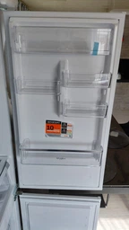 Whirlpool Холодильник Whirlpool вбудований з нижн. мороз., 177x54х54, холод.відд.-189л, мороз.відд.-79л, 2дв., А++, ST, інв., білий фото від покупців 3