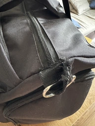 Спортивна сумка ActivePack чорна (з відділенням для взуття та кишенею для вологих речей, лямкою через плече, для спорту та фітнесу) YLSB-8002-B фото від покупців 2