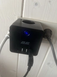 Мережевий фільтр-адаптер 2E AD431 3xТипF, 16A, 2xUSB-A, 1x USB-C Чорний (2E-AD431BK)