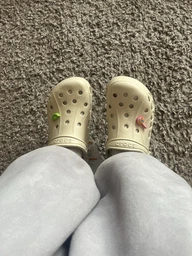 Сабо Crocs Baya Clog Lemon M5W7-37-24 см 10126 фото от покупателей 1