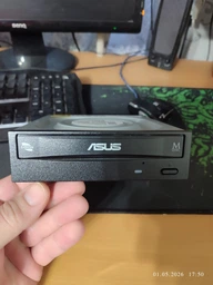 Оптический привод Asus DVD±R/RW SATA Bulk Black (DRW-24D5MT/BLK/B/AS) фото от покупателей 1