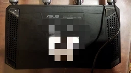 Маршрутизатор Asus RT-BE55 WiFi7 / BE3600 / 2.5Гбит/с Black (90IG0A80-MO3C00) фото от покупателей 8