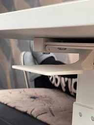 Приставной стол на колесах с регулировкой высоты RZTK Desk Compact 2 700 х 400 мм White фото от покупателей 6