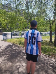 Детская футбольная форма сборной Аргентины Argentina Messi 10 25/26, размер 24 (рост 130–135 см), белая фото от покупателей 1