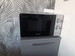 Мікрохвильова піч Gorenje MO20E1W Gorenje MO20E1W 957056 фото від покупців 4