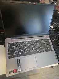 Ноутбук Lenovo IdeaPad Slim 3 15AMN8 (82XQ00QRRA) Arctic Grey / 15.6" IPS Full HD / AMD Ryzen 3 7320U / RAM 8 ГБ / SSD 512 ГБ