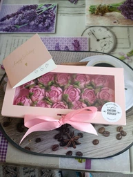 Зефірні квіти тюльпани в подарунковій коробці 25 см. honeycake