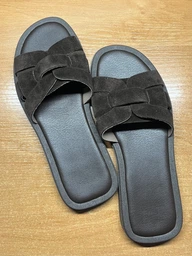 Жіночі шльопанці з натуральної замші чорного кольору PARADIZE SHOES з устілкою Memory Foam 40 розмір (устілка 26 см)