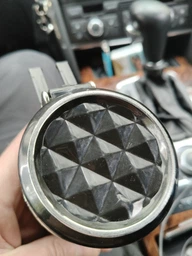 Автомобільна попільничка з підсвіткою Грані, Чорний