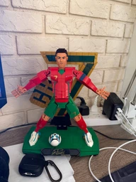 Конструктор LEGO Editions Football Криштиану Роналду — легенда футбола 854 детали (43016)