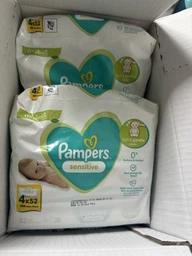 Вологі cepветки дитячі PAMPERS Sensitive 52 шт (8001841041391) фото від покупців 1