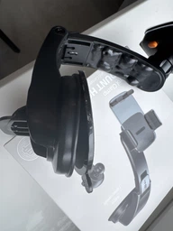 Автомобільний тримач для телефону Baseus Easy Control Clamp Car Mount Holder для кріплення на панель/в дефлекторі 4.7-6.7" (SUYK000001) Black фото від покупців 3
