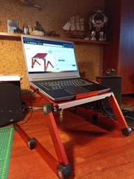 Столик для ноутбука 15.6" UFT T-4 red LOWT4Red