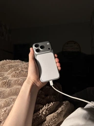 Мобильный телефон Apple iPhone 17 Pro Max 2TB Silver (MFYY4AF/A) фото от покупателей 13