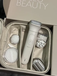 Набор для ухода за телом и лицом с насадкой Skin LED Philips BRE748/00 серии 9900 фото от покупателей 6