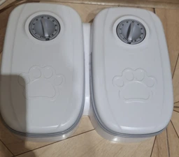 Автоматическая кормушка для животных Pets Joy комплект 2 шт по 600 мл с таймером и нескользящими ножками