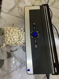 Вакууматор вакуумный упаковщик для хранения продуктов сухих влажных овощей мяса мощный 135 Вт с ножом резаком бытовой домашний кухонный компактный прибор упаковки еды Vacuum Sealer вакуумные упаковщики + вакуумные пакеты для вакуумации mrApp-22 фото от покупателей 4