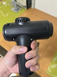 Перкуссионный массажер для тела пистолет для лица бустер 1500mAh вибромассажер для спины рук ног от целлюлита ручной 99 режимов 8 насадок черный (0278-0001)