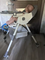 Стільчик для годування Colombokid регульованою спинкою, складний з подушкою та підніжкою, дитячий зі зʼємною стільницею стілець на колесах для малюків до 4 років сірий з білими ніжками(CK-1692 grey) фото від покупців 5