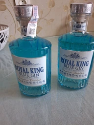 Настойка Royal King Blue Gin 0.5 л 40% (4820229039492_4820229039744) фото от покупателей 2
