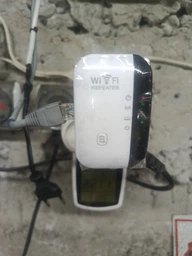 Wi-Fi ретранслятор MT02 з LAN-портом. З функцією самостійного роутера