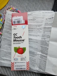 Крем для зубов - GC Tooth Mousse Strawberry 35ml (606389-18371)