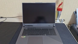 Ноутбук ASUS ROG Strix G18 (2025) G814PP-S9022 (90NR0KY8-M000T0) Eclipse Gray / 18" IPS WQXGA 240 Гц / AMD Ryzen 9 8940HX / RAM 32 ГБ / SSD 1 ТБ / RTX 5070, 8 ГБ / LAN / Зарядка по USB