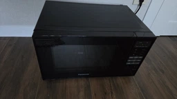 Мікрохвильова піч Panasonic NN-ST25HBZUE