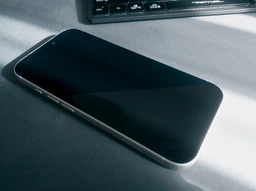 Мобильный телефон Apple iPhone 17 Pro Max 2TB Silver (MFYY4AF/A) фото от покупателей 10