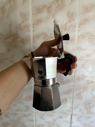 Гейзерна кофеварка Bialetti Moka E на 9 чашок фото від покупців 1