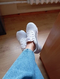 Женские кроссовки для бега Puma FlexFocus Lite Modern 31296204 40.5 (7UK) 26 см Puma White-Feather Gray-Puma Black (4069161646799) фото от покупателей 1