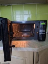 Мікрохвильова піч Panasonic NN-ST25HBZUE фото від покупців 16
