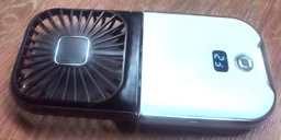 Вентилятор міні портативний акумуляторний з павербанком 3000 mAh з підставкою для телефона ручний на шию з USB білий + чорний фото від покупців 1