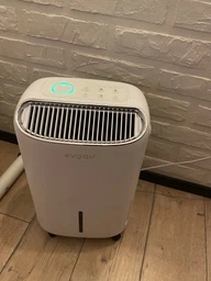 Осушитель воздуха EvoAir NovaDry 16 Smart 16л/сутки с датчиком влажности функция ионизации сушка белья УФ-лампа резервуар 2,5л автоматическое отключение белый коричневый ремешок