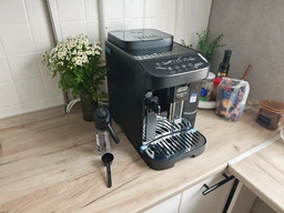 Кофемашина Delonghi Magnifica Evo ECAM 290.22.В
