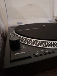 DJ програвач Audio-Technica AT-LP120XUSB Silver AT-LP120XUSBSV фото від покупців 2