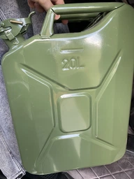 Каністра для палива Rexxon металева 20 л F-2300 (4750553003367) фото от покупателей 7