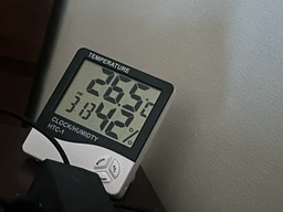 Термометр з гігрометром HTC-1 1xAAA/-50-+70 °C/1 °C/10%-99% RH/5% RH/годинник/будильник/календар/White (5544)
