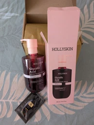 Відлущувальний гель для тіла з гліколевою кислотою Hollyskinv від прищів, врослих волосків і шорсткої шкіри фото від покупців 1