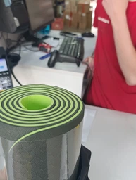 Килимок для йоги та фітнесу EasyFit TPE+TC 6 мм двошаровий чорний із зеленим + Чохол фото від покупців 2