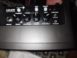 Комбоусилитель NUX Mighty Lite BT MKII